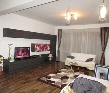 Conditii deosebite, 67mp, 2 camere, modern, prima inchiriere, zona Grand Hotel Italia - Photo 4