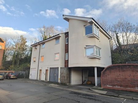 1 bedroom apartment to rent - Photo 4