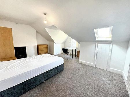 5 bedroom house to rent - Photo 2