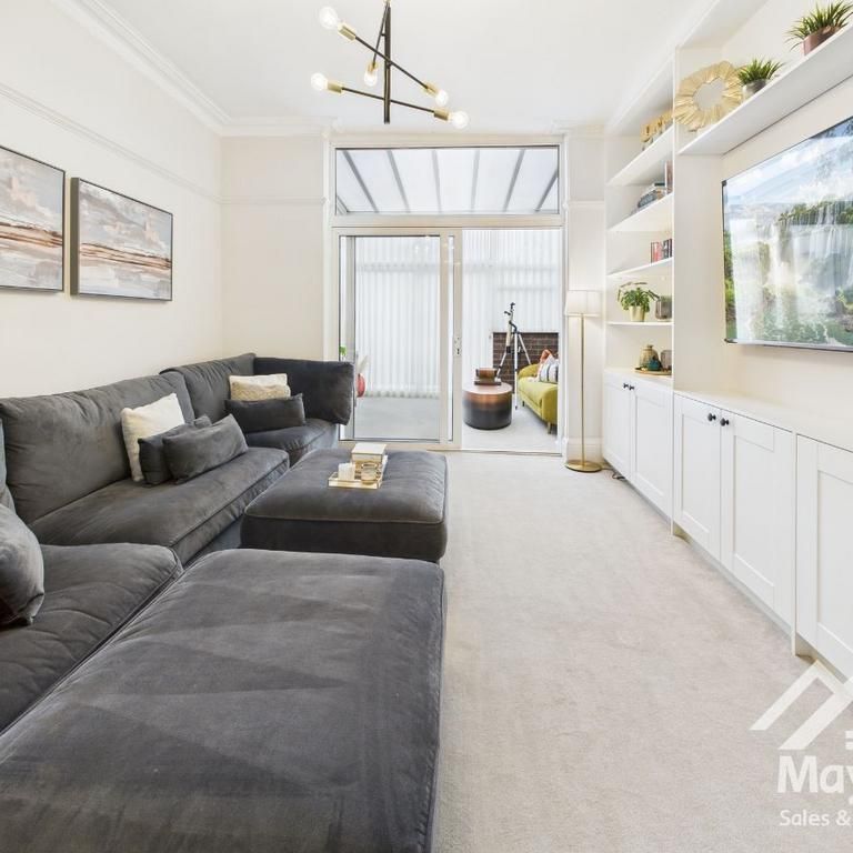 5 bedroom semi-detached house to rent - Photo 1