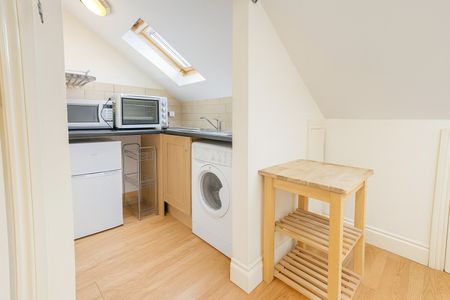 Studio Flat, Fairbridge Road, N19 - Photo 3