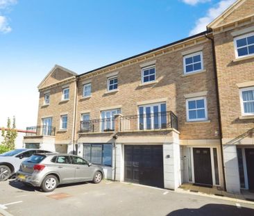 4 bedroom terraced house to rent - Photo 1