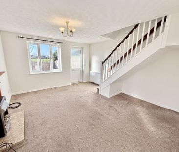 2 bedroom semi-detached house to rent - Photo 2