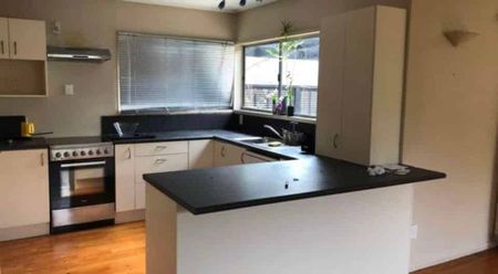 Sunny home - Photo 2