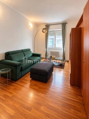 Trilocale via Cola Montano, 24, Isola, Milano - Photo 1