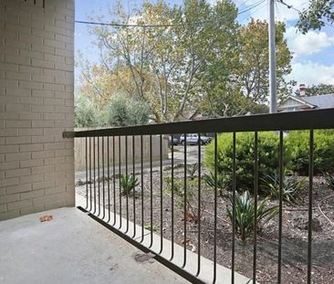 2/20 Valentine Grove, Armadale VIC 3143 - Apartment For Rent | Domain - Photo 1