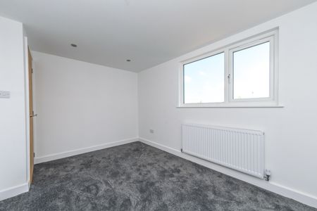 CROFT HOUSE MORLEY LEEDS - Photo 5