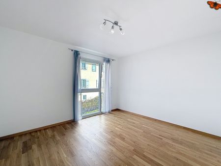 4 ½ ROOMS – Close to Amenities! - Photo 2