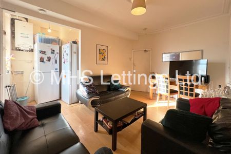 5 Bedroom Mid Terraced House for rent in Walmsley Road - Photo 2