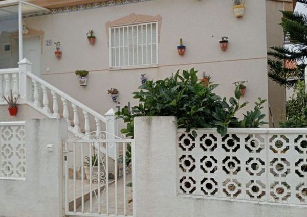 Alquiler de casa o chalet independiente en Calle Manuel de Falla, 20