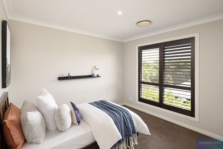 16 Ronnex Place, Aspley QLD 4034 - House For Rent | Domain - Photo 4