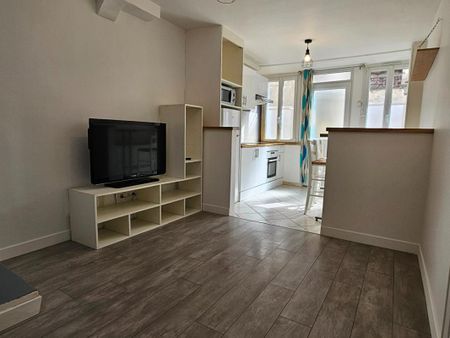 Maison en location meublée en centre ville ! - Photo 4