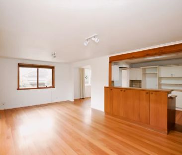 3 Bed, 1 Bath - Photo 4