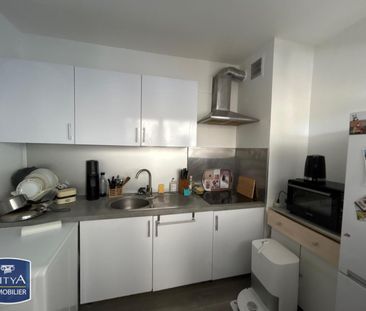 Location Appartement 3 pièces 68m² AIX EN PROVENCE 90ème - Photo 3
