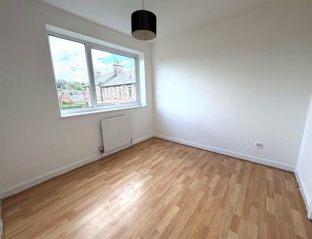 3 Bedroom Mews To Let - Photo 3