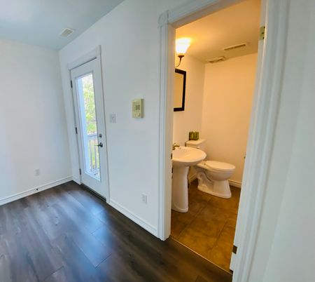 For Lease - 23 Saint Marie Street Unit# 3, Collingwood, Ontario - Photo 4