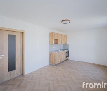 Pronájem bytu 1+kk 26 m2 - Fotografie 4