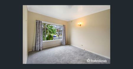 Conveniently Located - Photo 3