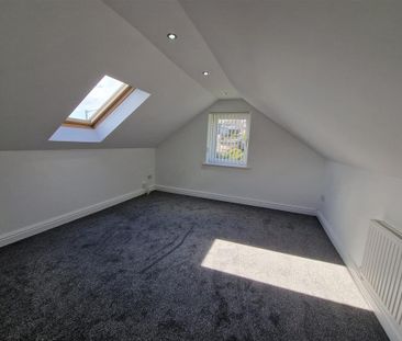 5 bedroom detached house to rent - Photo 4