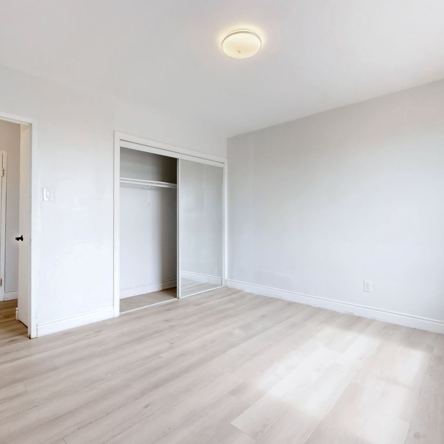 For Lease - 896 Eglinton Avenue Unit# 314, Toronto, Ontario - Photo 1