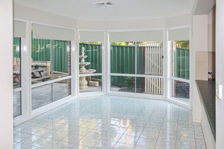 IMPRESSIVE FAMILY HOME - Photo 2