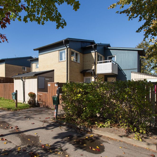 Emil Hedelius gata 71 - Foto 1