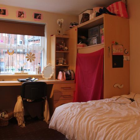 5 bedroom apartment to rent - Photo 3