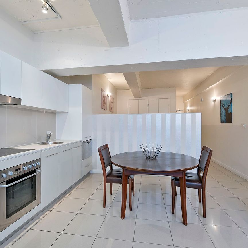 Unit 1/12 Queen Street, Glebe. - Photo 1