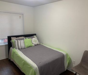 For Lease - 47 Hays Boulevard Unit# 9, Oakville, Ontario - Photo 4