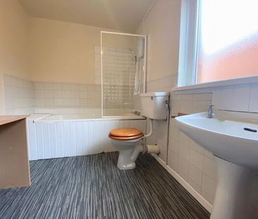 47 St Albans Gardens, Belfast, BT9 5DR - Photo 5