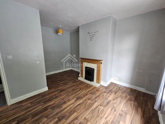 Price £650 pcm - Available Now - Unfurnished - Photo 1