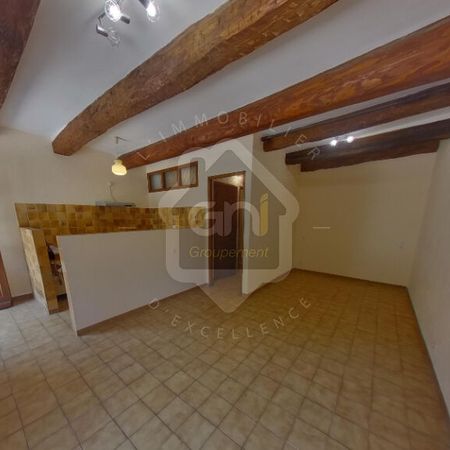 Location Appartement 1 pièce 28m² - Photo 4
