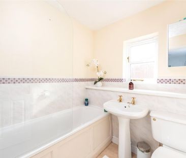 3 bedroom detached house to rent - Photo 6