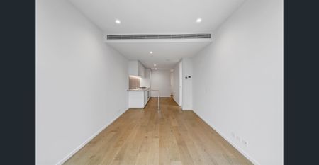 Elegant 2-Bedroom Residence at Australia 108 - Photo 2