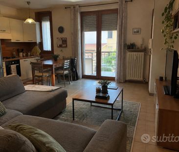 Ampio bilocale con balcone e cantina a Ornago (MB) - Photo 1