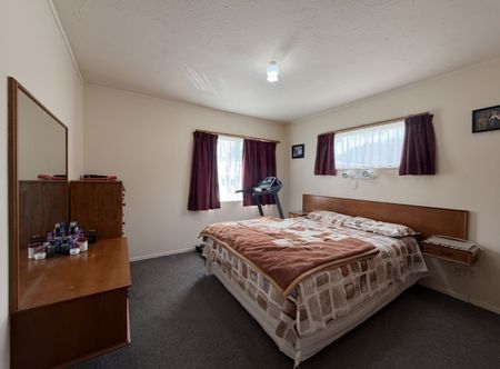 Warm & Spacious 3-Bedroom Home for Rent in Wallaceville - Photo 5