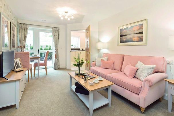 1 bedroom retirement property to rent - Photo 1