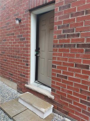 For Lease - 719 Agnew Crescent, Milton, Ontario - Photo 1