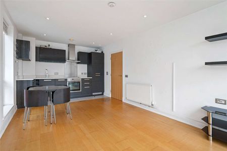 Sixth floor one bedroom apartment with a balcony. - Photo 2