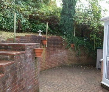 3 bedroom detached house to rent - Photo 5