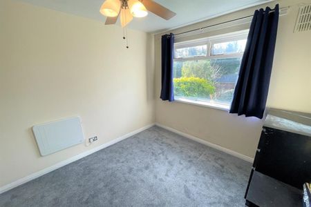 Turnberry View, Alwoodley, Leeds - Photo 4