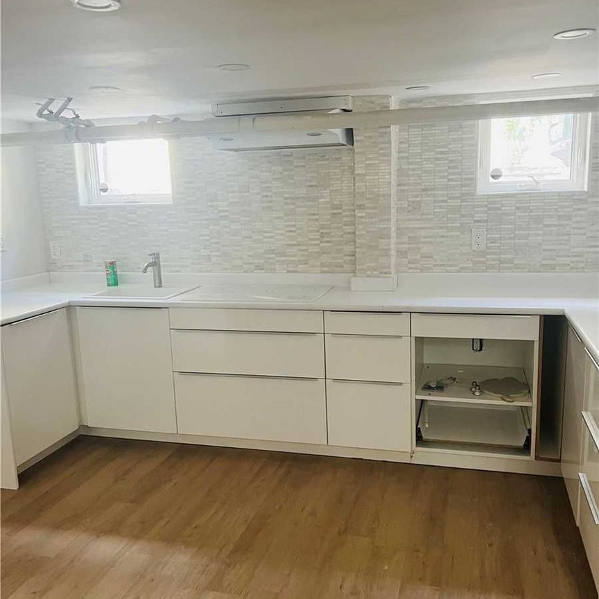 194 Roe Avenue , - Photo 1