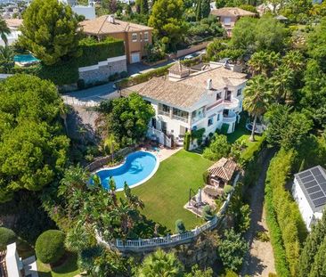 Alquiler de casa o chalet independiente en Calle Sauce, 438 - Photo 1