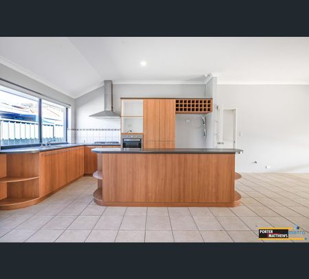 28A Victoria Street, Redcliffe, WA 6104 - Photo 4