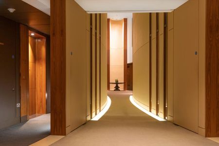 Unique in both layout and atmosphere, featuring duplex and lateral apartments. - Photo 2