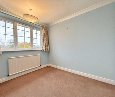 4 bedroom detached house to rent - Photo 4