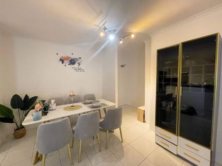 Resort style 2 bedroom apartment - Photo 3