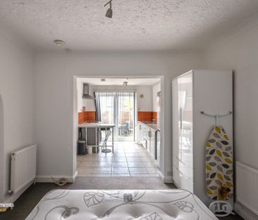 46 Tower Road, Rugby - Photo 1
