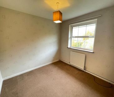 4 bedroom detached house to rent - Photo 5