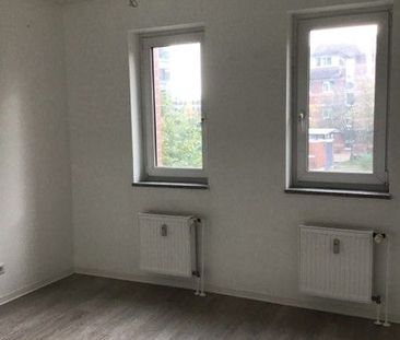 Ab sofort: Tolle 4-Zimmer-Wohnung in Düsseldorf-Lichtenbroich - Foto 5